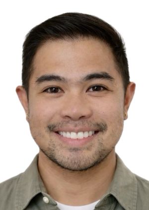 Dr Mark Roxas